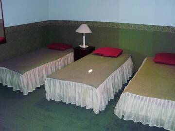 Фото номера Трехместный номер Отель Veskisilla hotel г. Тюри 4